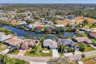 602 Portia St N, Nokomis, FL 34275 - Photo 2