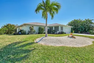 602 Portia St N, Nokomis, FL 34275 - Photo 10