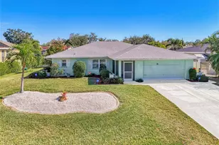 602 Portia St N, Nokomis, FL 34275 - Photo 1