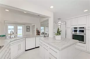 7692 Cove Terrace, Sarasota, FL 34231 - Photo 22