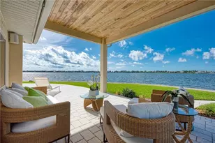 7692 Cove Terrace, Sarasota, FL 34231 - Photo 38