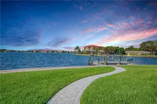 7692 Cove Terrace, Sarasota, FL 34231 - Photo 6