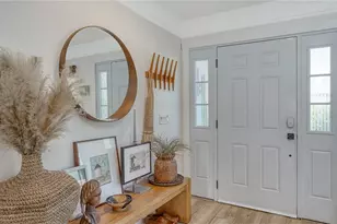 838 Highland St, Sarasota, FL 34234 - Photo 4