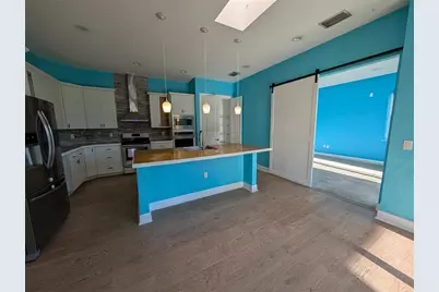 13653 Heritage Way, Sarasota, FL 34240 - Photo 6