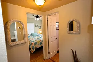 2342 Margaret St, Sarasota, FL 34237 - Photo 30