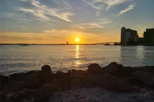 1040 Villagio Cir, Sarasota, FL 34237 - Photo 22