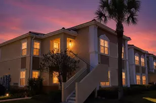 1040 Villagio Cir, Sarasota, FL 34237 - Photo 2