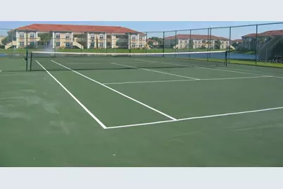 1040 Villagio Circle #201, Sarasota, FL 34237 - Photo 22