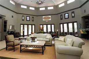 1040 Villagio Cir, Sarasota, FL 34237 - Photo 18