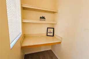 1040 Villagio Cir, Sarasota, FL 34237 - Photo 12