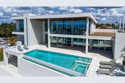 160 Whittier Drive, Sarasota, FL 34236 - Photo 2