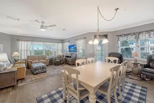 7910 34th Ave W, Bradenton, FL 34209 - Photo 8