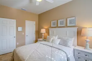 12232 Marsh Pointe Rd, Sarasota, FL 34238 - Photo 28
