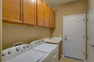 12232 Marsh Pointe Rd, Sarasota, FL 34238 - Photo 30