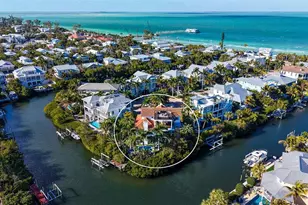 513 Villa Rosa Way, Anna Maria, FL 34216 - Photo 4