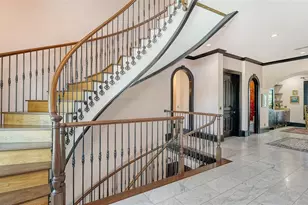 513 Villa Rosa Way, Anna Maria, FL 34216 - Photo 2