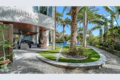 513 Villa Rosa Way, Anna Maria, FL 34216 - Photo 28