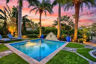 513 Villa Rosa Way, Anna Maria, FL 34216 - Photo 2