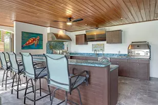 513 Villa Rosa Way, Anna Maria, FL 34216 - Photo 34