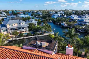 513 Villa Rosa Way, Anna Maria, FL 34216 - Photo 26