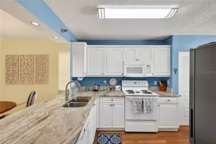 3750 Pinebrook Cir, Bradenton, FL 34209 - Photo 4