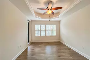 7710 Lake Vista Ct, Bradenton, FL 34202 - Photo 8