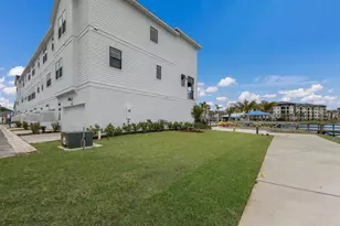 7420 Newham Ln, Sarasota, FL 34240 - Photo 8