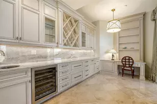 4127 Gulf of Mexico Dr, Longboat Key, FL 34228 - Photo 10