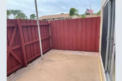 2763 Woodgate Lane #111, Sarasota, FL 34231 - Photo 4