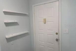 431 Airport Ave E, Venice, FL 34285 - Photo 4