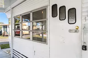 1100 University Pkwy, Sarasota, FL 34234 - Photo 28