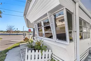 1100 University Pkwy, Sarasota, FL 34234 - Photo 10