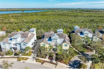 267 Sapphire Lake Drive #202, Bradenton, FL 34209 - Photo 1