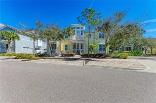 267 Sapphire Lake Dr, Bradenton, FL 34209 - Photo 4