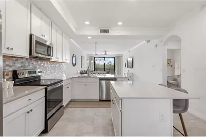 18028 Gawthrop Drive #304, Bradenton, FL 34211 - Photo 4