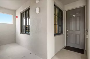 17520 Gawthrop Dr, Lakewood Ranch, FL 34211 - Photo 2