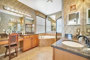 1371 Western Pine Cir, Sarasota, FL 34240 - Photo 62