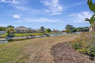 1371 Western Pine Cir, Sarasota, FL 34240 - Photo 86