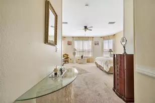 1371 Western Pine Cir, Sarasota, FL 34240 - Photo 52