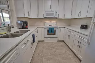 9222 Crugar Terrace, Englewood, FL 34224 - Photo 12