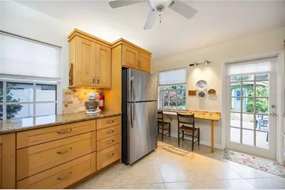 7332 Broughton Street, Sarasota, FL 34243 - Photo 10