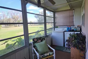 1811 Bedford Ln, Sun City Center, FL 33573 - Photo 10