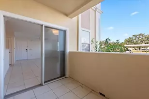 1050 Villagio Cir, Sarasota, FL 34237 - Photo 24