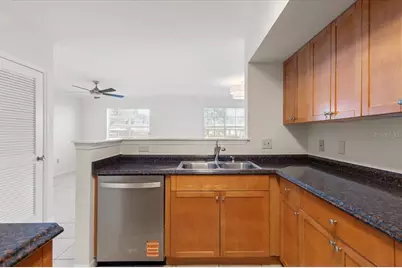 1050 Villagio Circle #102, Sarasota, FL 34237 - Photo 16