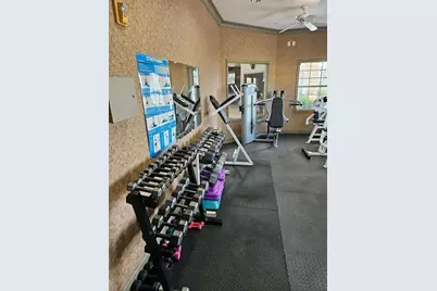 1050 Villagio Circle #102, Sarasota, FL 34237 - Photo 10