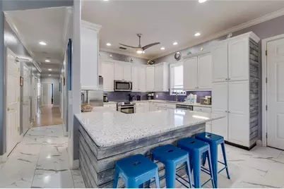 803 Gladiolus Street, Anna Maria, FL 34216 - Photo 4