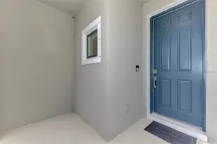 6310 Grandview Hill Ct, Bradenton, FL 34203 - Photo 2