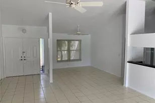 3982 Kingston Dr, Sarasota, FL 34238 - Photo 12