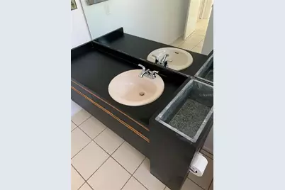 3982 Kingston Drive, Sarasota, FL 34238 - Photo 18