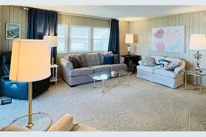 3232 Ash Terrace, Sarasota, FL 34237 - Photo 10